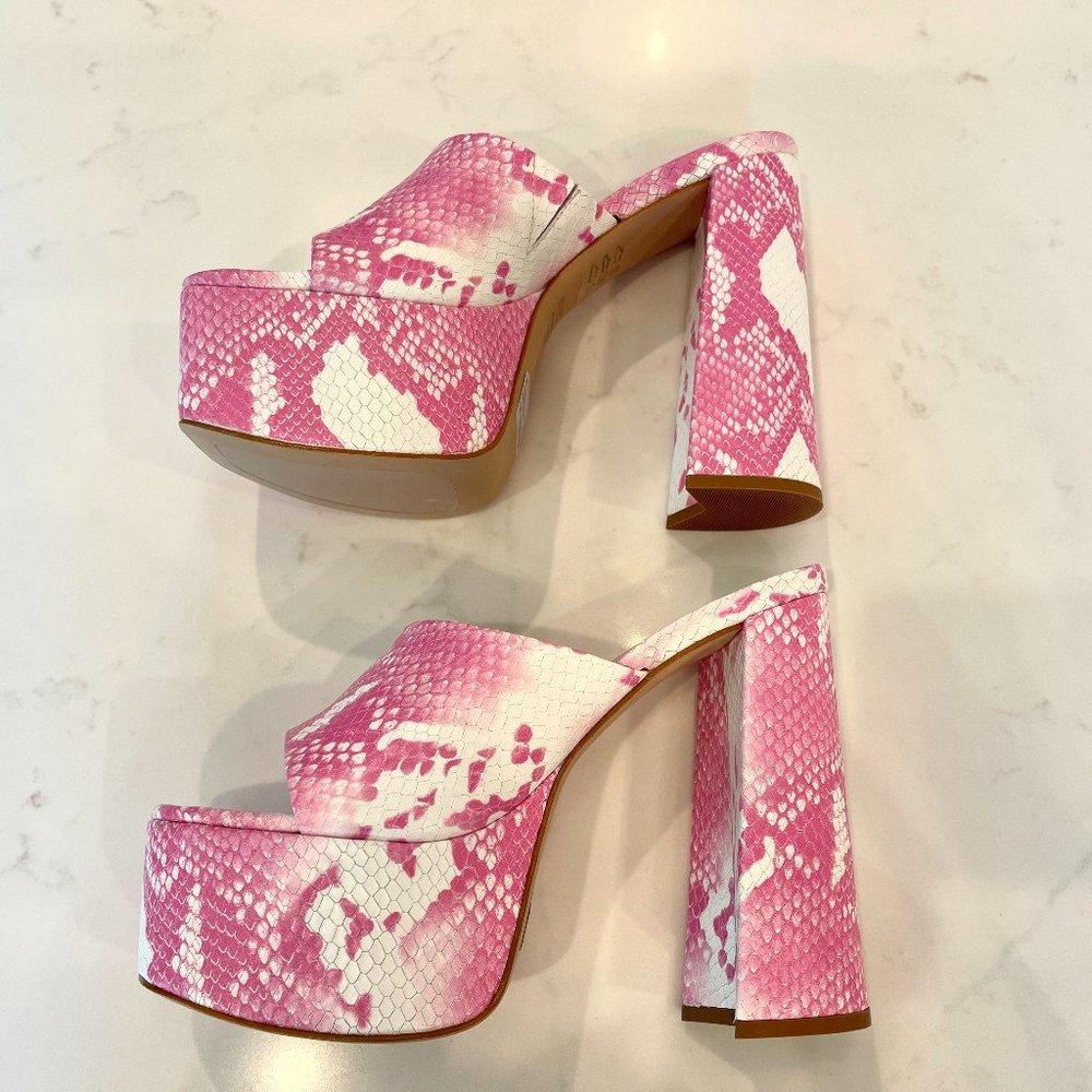 SCHUTZ Cali Rosa Snake Embossed Leather Platftm High Heel Mule: White/Pink : 7.5